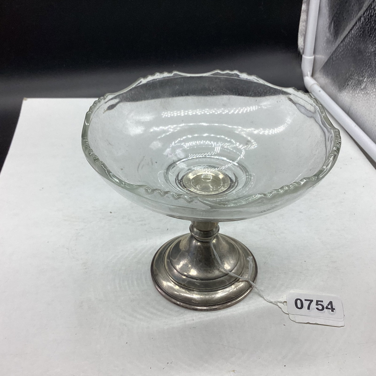 CRYSTAL COMPOTE W/STERLING BASE: 5" X 6Z' GOOD SHAPE