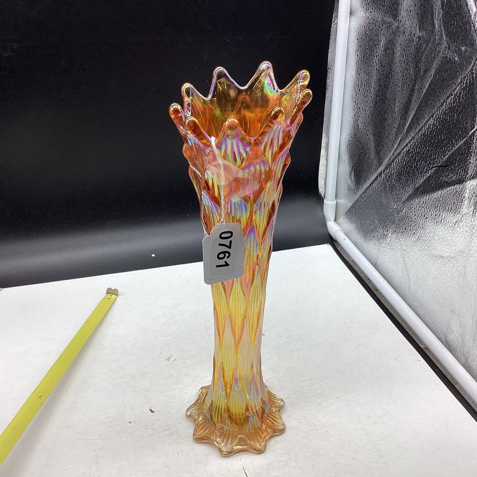 FENTON CARNVIALTREE TRUNK PATTERN VASE: 10 1/2" TALL GOOD SHAPE