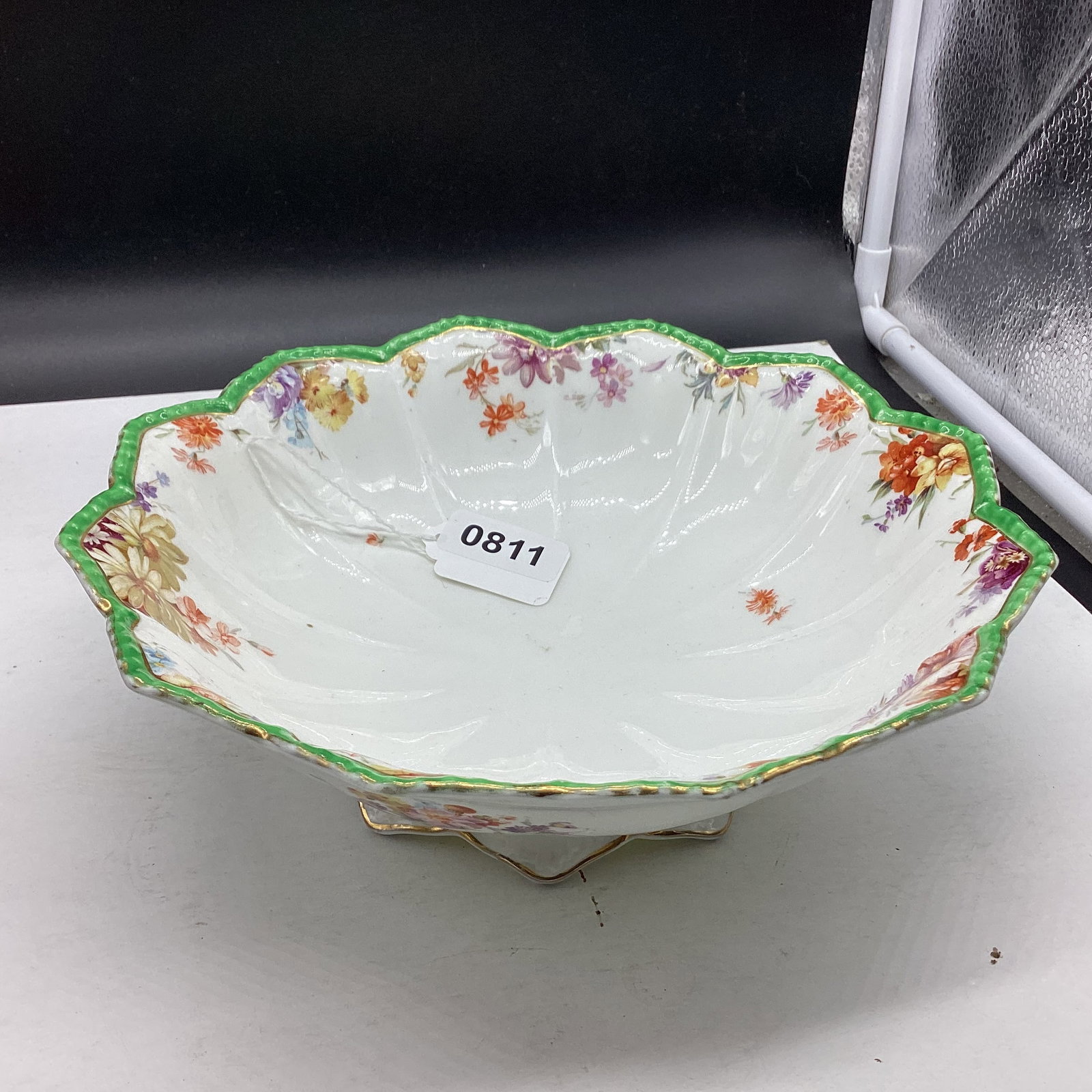 HAND PAINTED PORCELIAN BOWL BY ROYAL DOULTON: 3" X 9 1/2" GOOD SHAPE