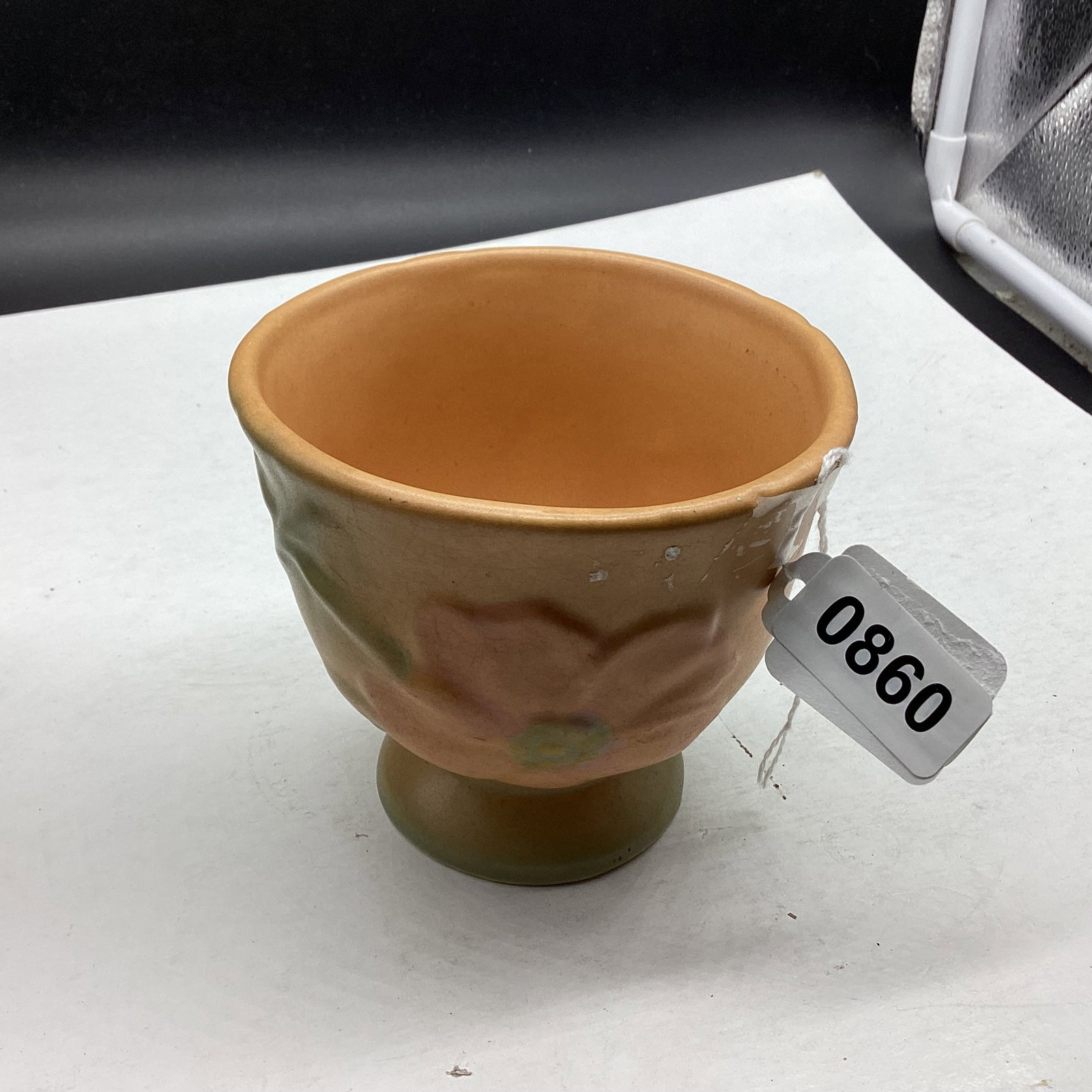 WELLER WILD ROSE PATTERN VASE: 4 1/4 X 4 1/2 GOOD SHAPE