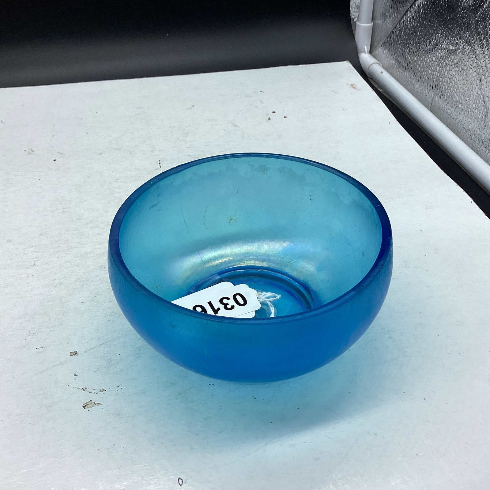 FENTON BLUE STRETCH GLASS BOWL: 2 1/2 X 5 GOOD SHAPE