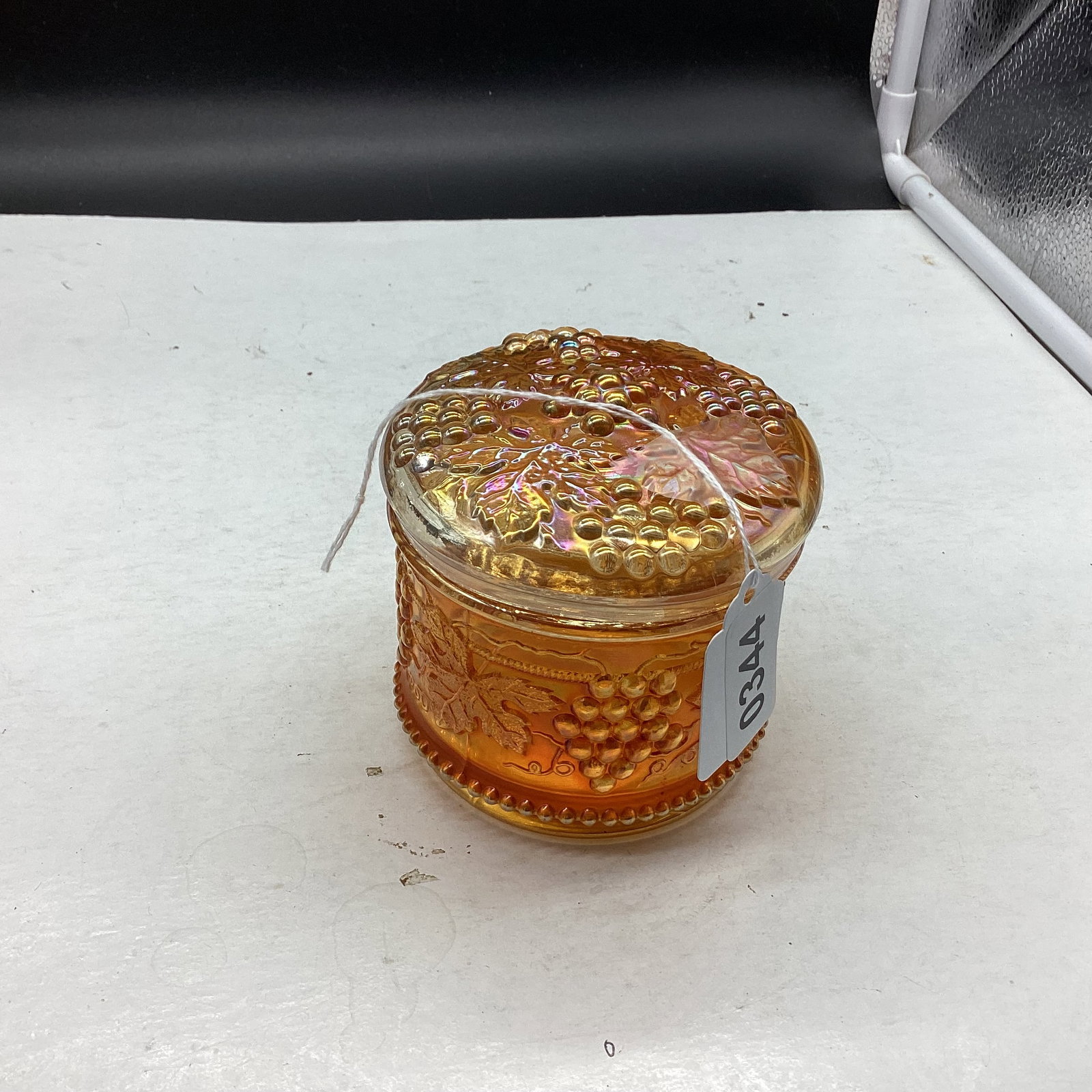 NORTHWOOD GRAPE & CABLE MARIGOLD POWDER JAR (1 of 2)
