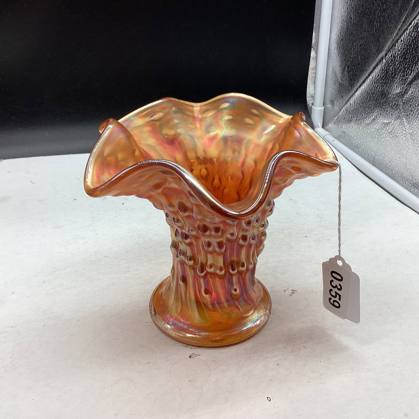 FENTON APRIL SHOWERS MARIGOLD RUFFLED TOP VASE: 5 1/2 X 6 GOOD SHAPE
