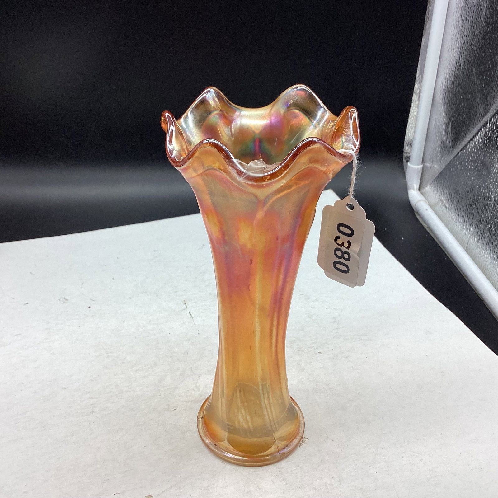VINTAGE MARIGOLD CARNIVAL GLASS VASE: 7 1/2" TALL GOOD SHAPE