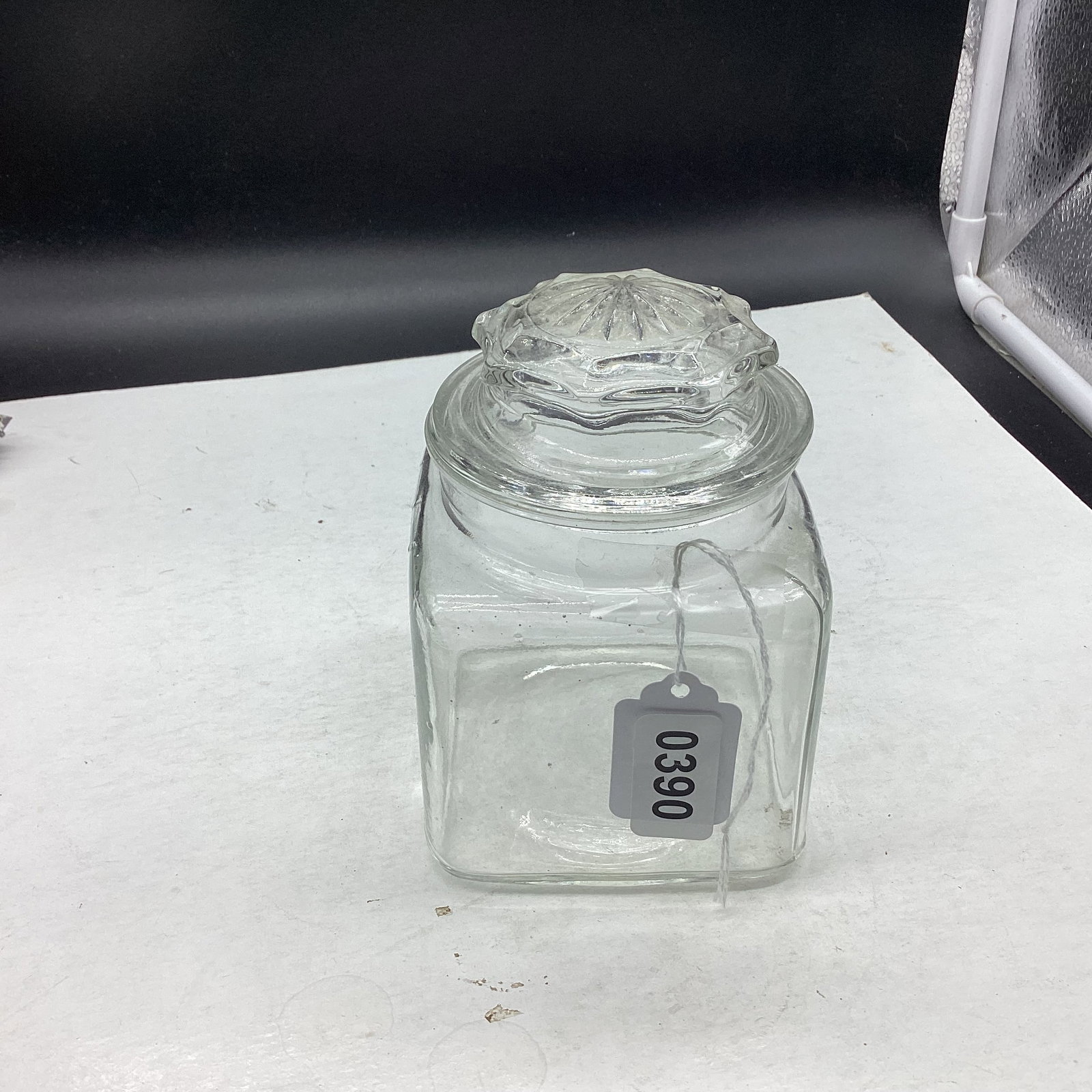 CLEAR CANISTER GLASS JAR & LID: 5 1/8" TALLK GOOD SHAPE