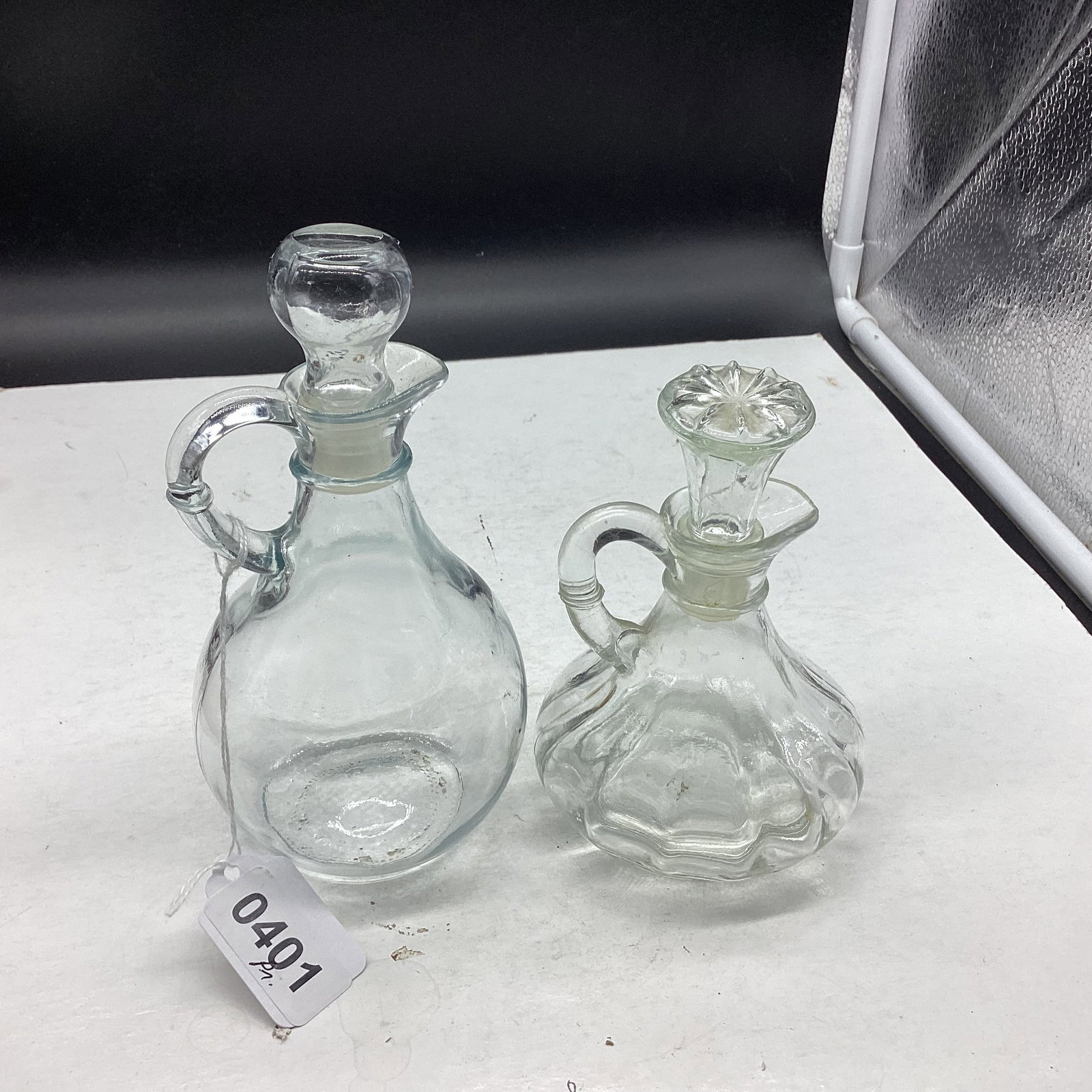 2 CRYSTAL CRKUIETS: 6 1/2 T X 5 GOOD SHAPE