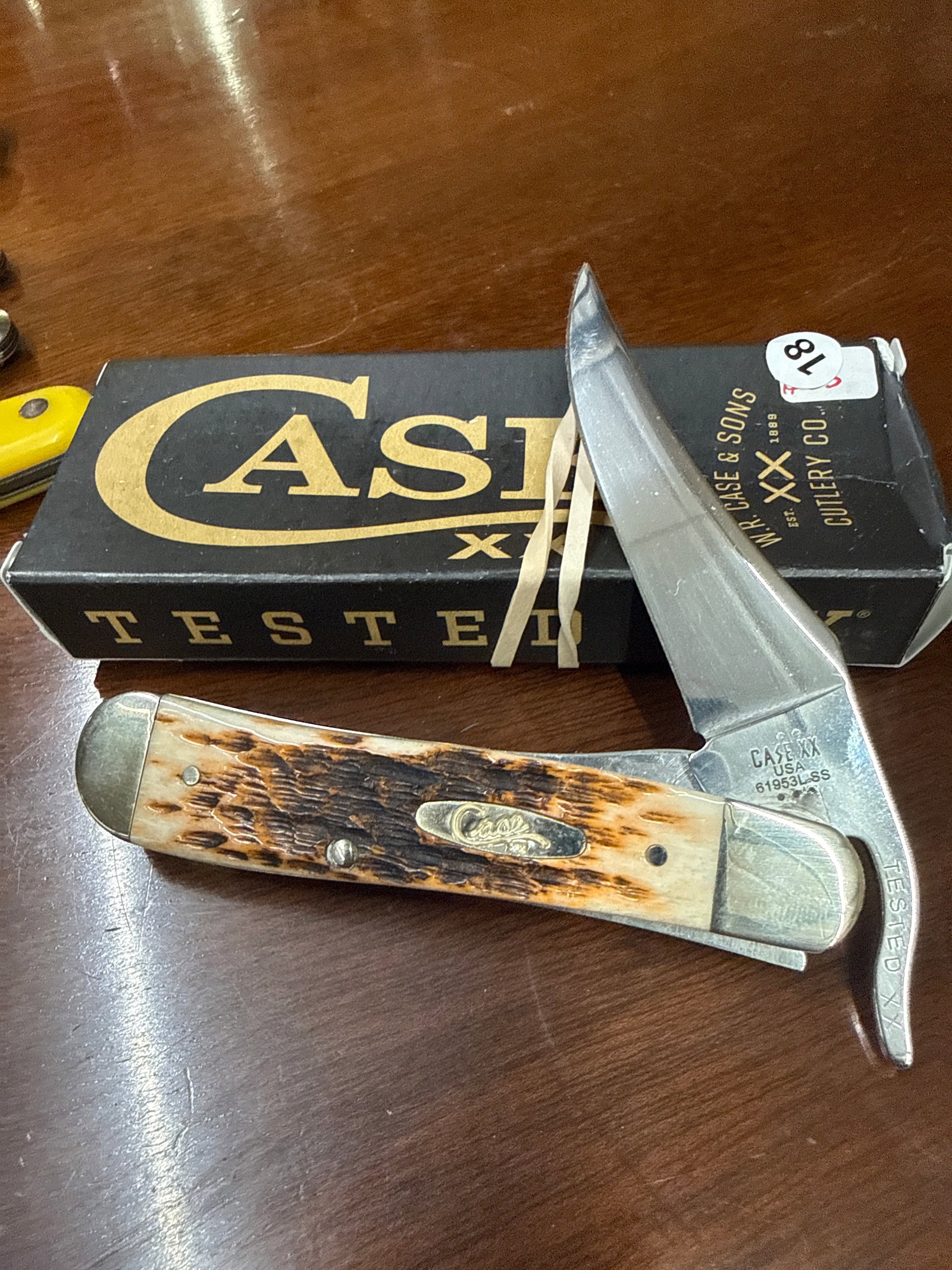 Case xx 2025 amber bone peach seed russlock: New in box