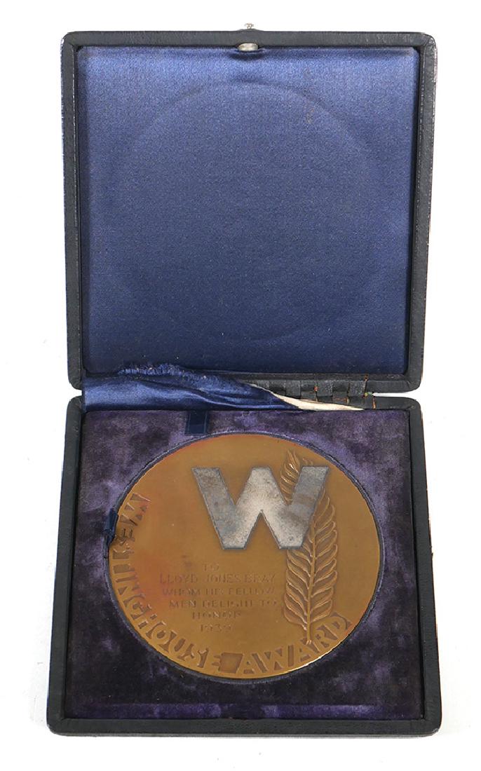 Westinghouse Medallion in Original Case 1939: Vintage Westinghouse Order of Merit medallion with art deco and futurist architecture design by Medallic Art Company. Presented to "Lloyd Jones Bray whom his fellow men delight to honor 1939". Include
