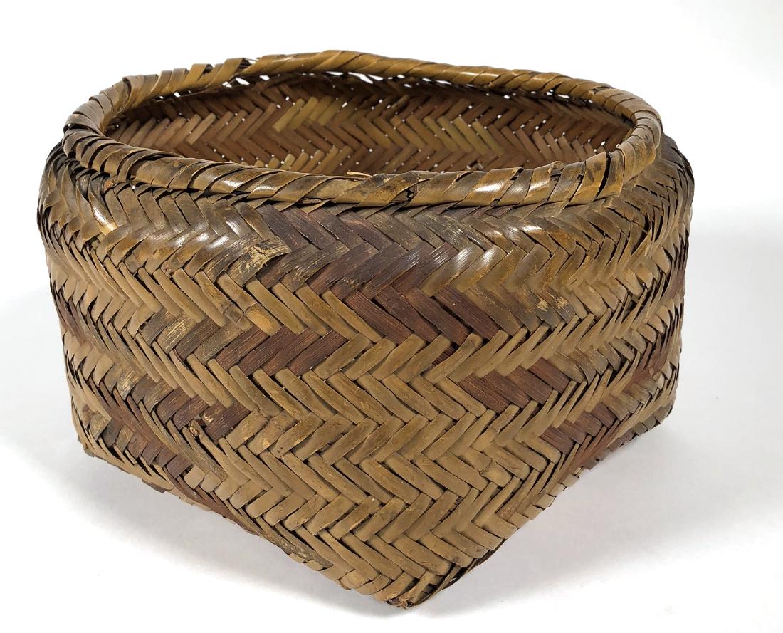 Vintage Choctaw Native American Indian Basket
