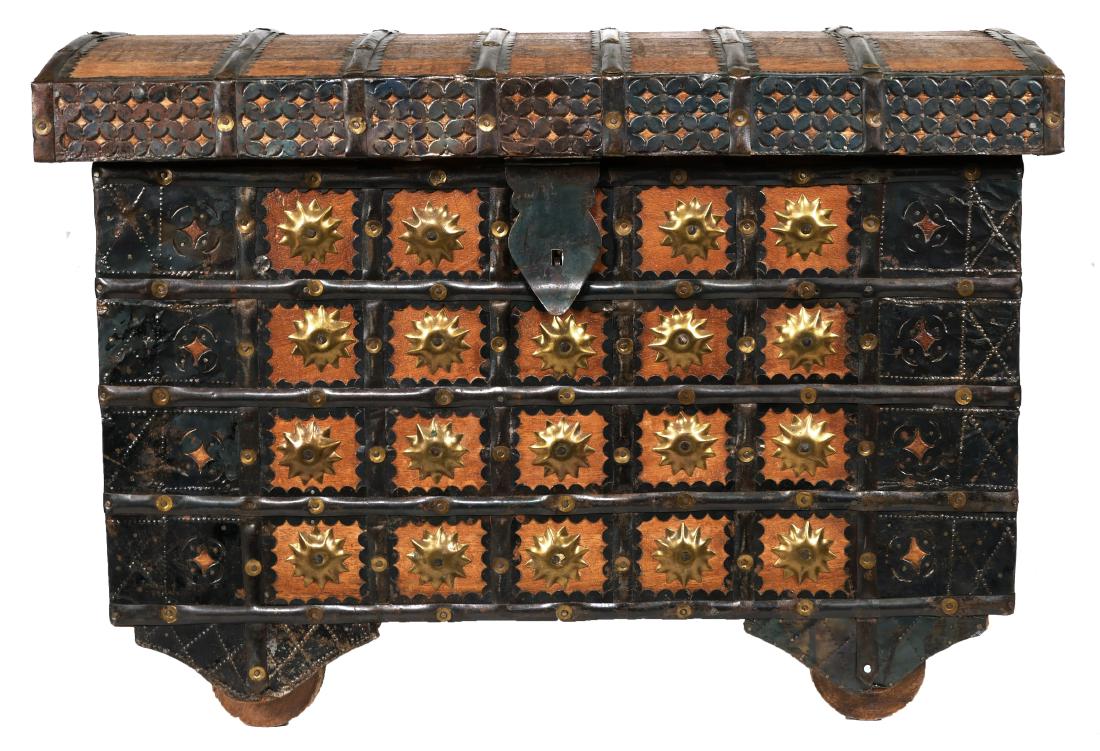 Old Spanish Colonial Style Wooden Chest Jan 12 2019 Blackwell