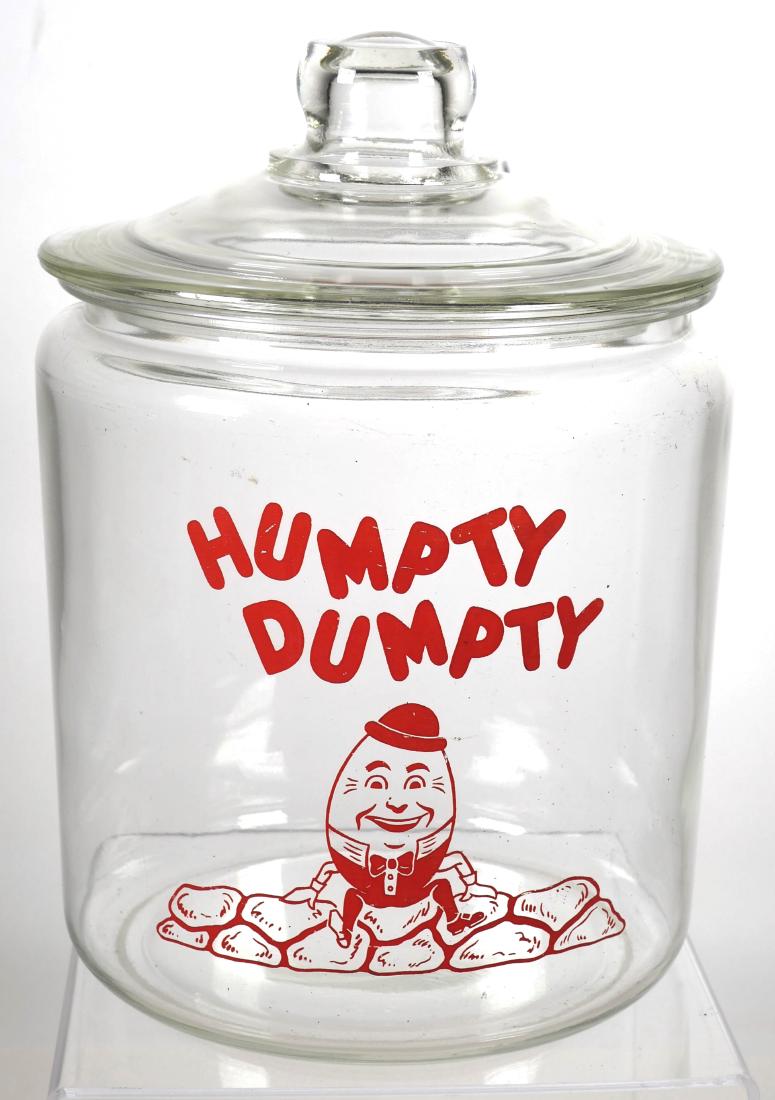 1950s HUMPTY DUMPTY Chips Store Glass Jar: Scarce Humpty Dumpty chips retail glass display jar, circa 1950s. measures about 10-1/4" high and 7-1/2" diameter.