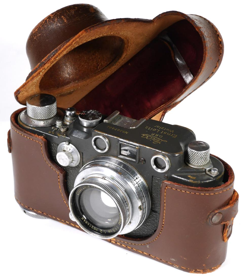 LEICA III Camera, Black Body, Summar Lens: Vintage Leica III black body camera with lens. Some leather a little crunchy just outside the 4 o'clock position of lens. Shutter works, but winding is tight and shutter sticks at lower speeds. Lens h