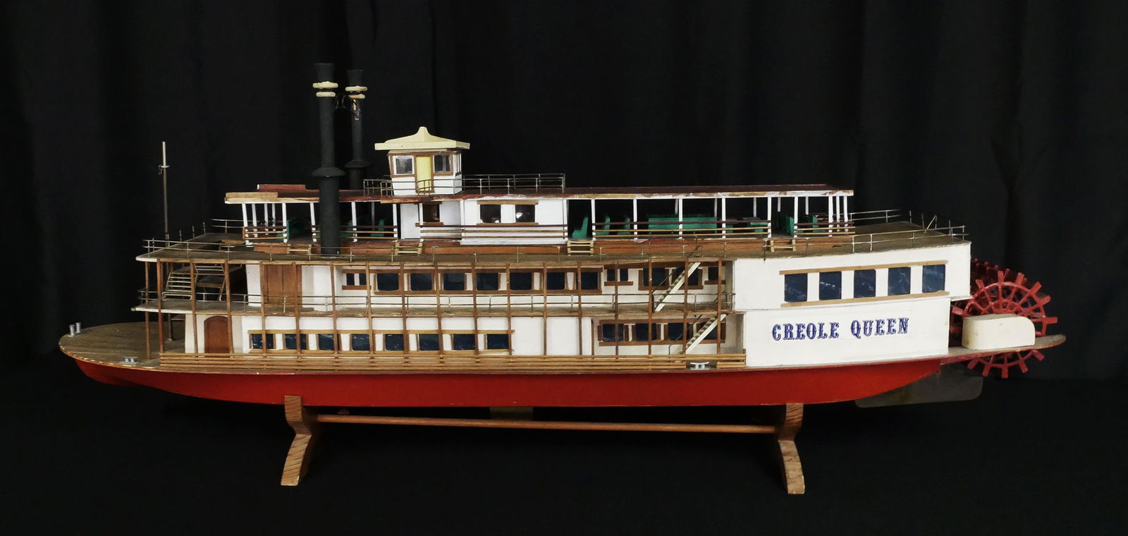 CREOLE QUEEN RC Model Paddlewheel Boat Ship: Creole Queen radio controlled model paddlewheel river boat. Straight from a local estate. Inside the hull there is an electric motor, rheostat and one servo. Wood construction. Paddleboat measures app