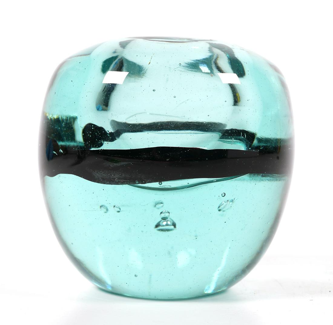 KENT IPSEN Art Glass Vase: Kent Ipsen (VA, 1933-2012). Kent Ipsen studied ceramics and glass at the University of Wisconsin and made a significant contribution as a teacher and artist to the 1960s studio glass movement. Hand-bl