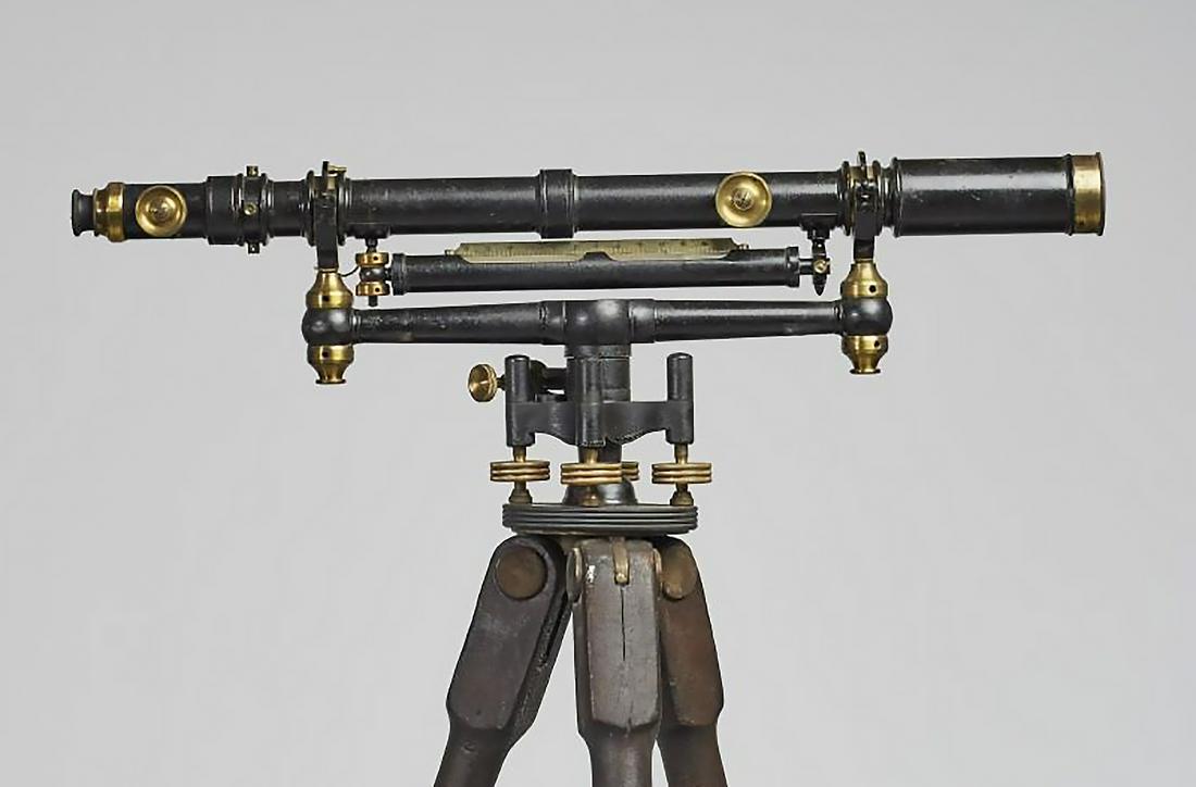 Heller & Brightly Surveyor Level with Stand: Heller & Brightly Surveyor Level with Stand. The scientific survey instrument brass level with black japanned finish is complete and in working order. Included with the level is the original fitted bo