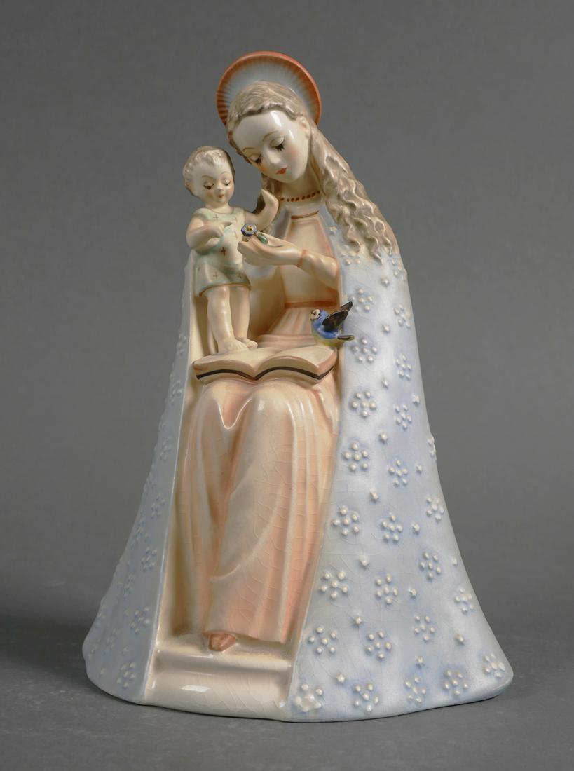 Hummel FLOWER MADONNA 10 TMK3 (1 of 3)