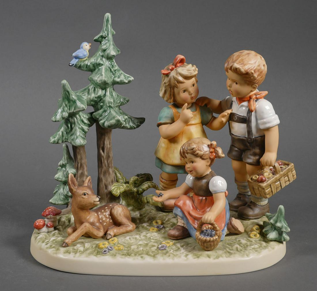 Large Hummel FOLLOW THAT FAWN 2320 TMK9 (1 of 4)