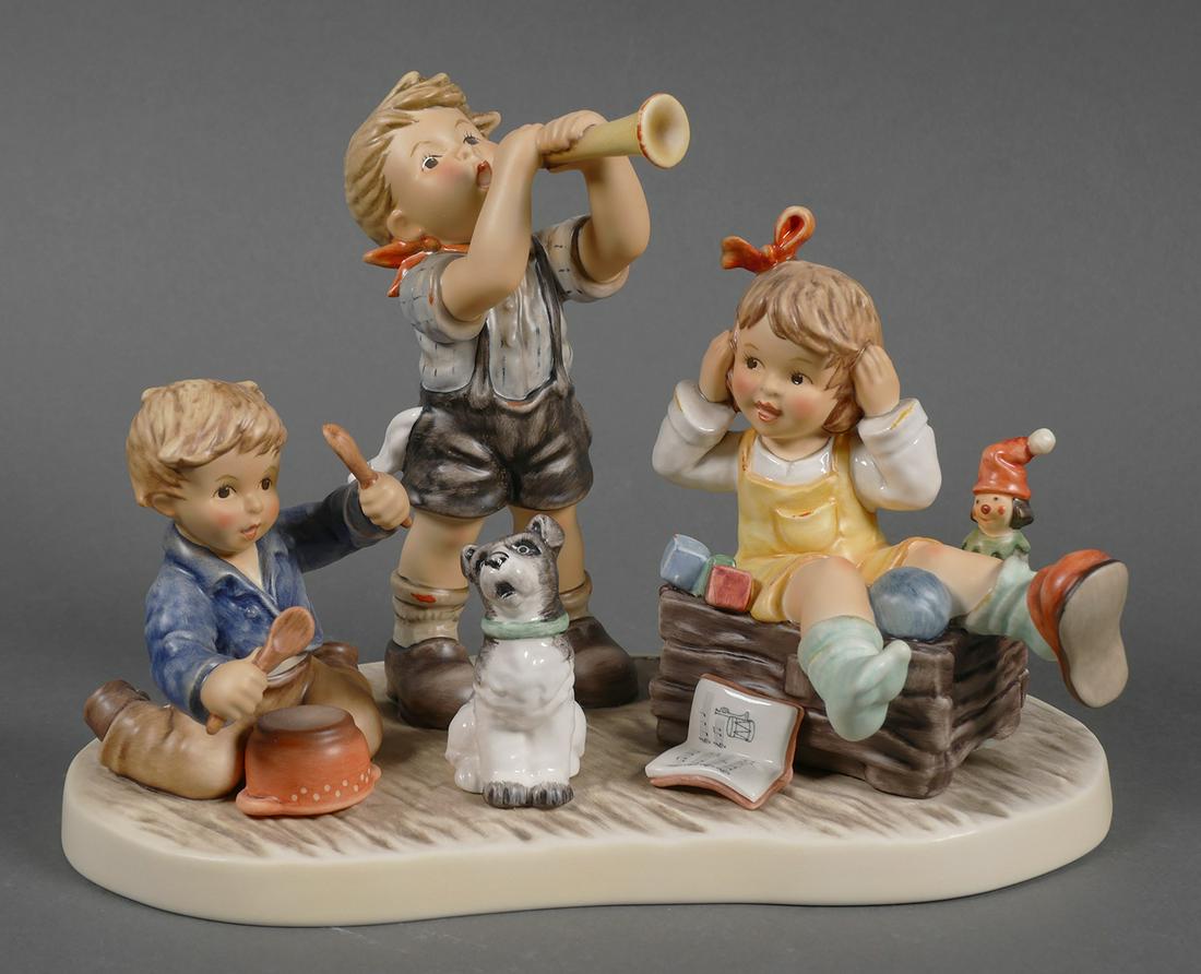 Hummel NOISEMAKERS 2358 TMK9 (2011) (1 of 4)