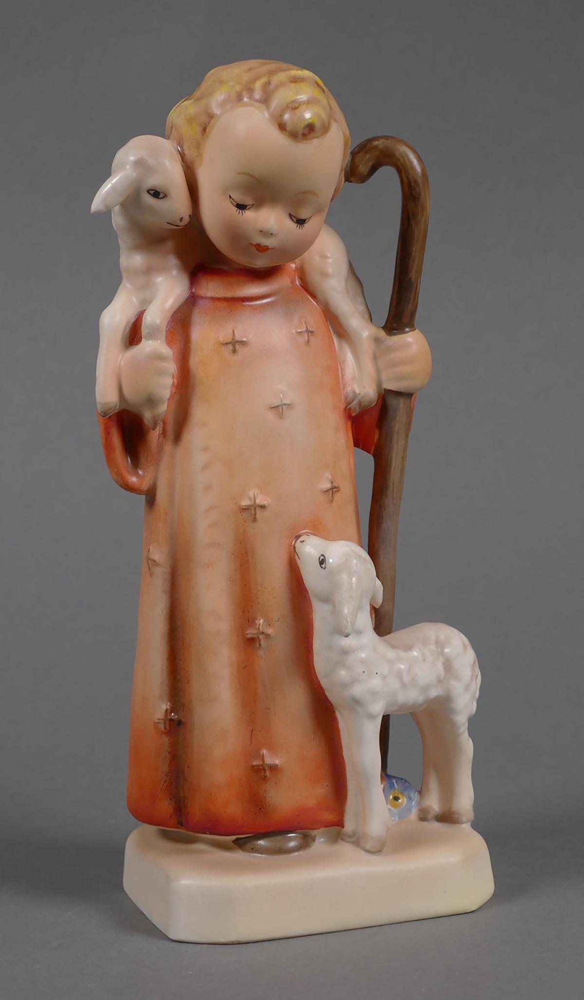 Hummel GOOD SHEPHERD 42 TMK1 (1 of 3)