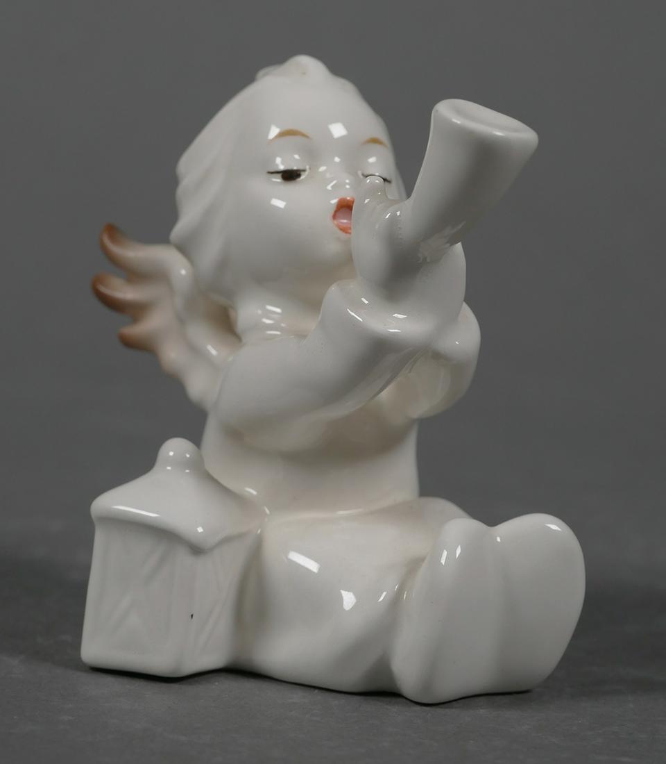 Hummel TUNEFUL ANGEL 359 TMK7 (1 of 3)