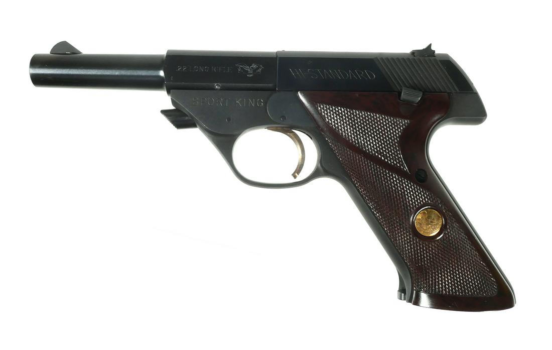 HI STANDARD Sport King .22 LR Semi Auto Pistol: Hi-Standard Model 102 Sport King semi-automatic pistol. Barrel measures approx. 4 1/2". Pistol is in very good condition with light wear to finish. One magazine included. See photos for more details o