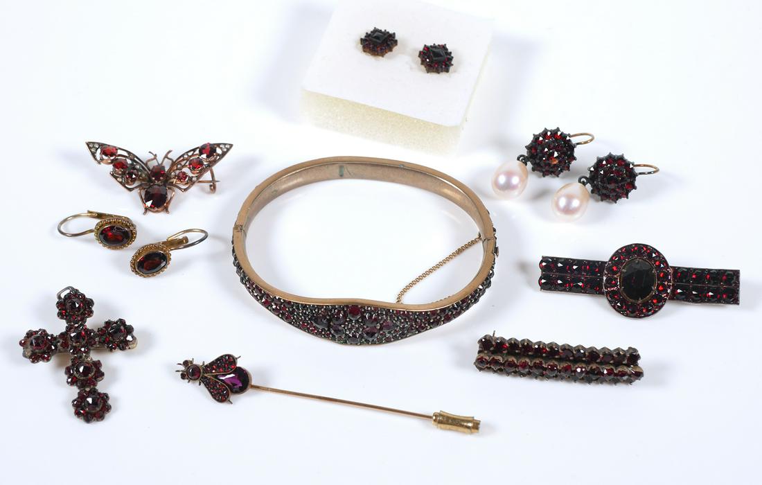 Vintage Lot of Garnet Jewelry 9 pcs.: Lot includes: bracelet, earrings, pin, cross, brooches all with garnets. 9 pcs.