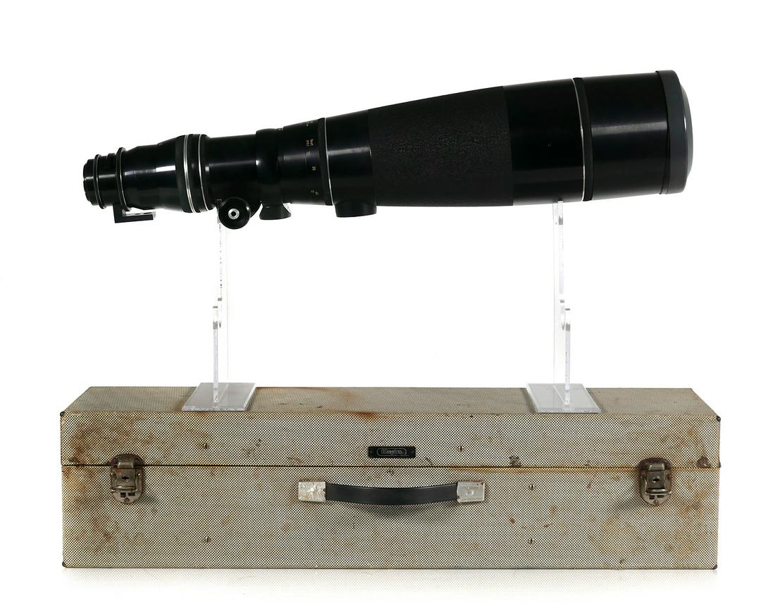 Kilfitt Munchen Sport Fern Kilar f5.6 600mm Lens: Kilfitt Munchen Sport Fern Kilar telephoto lens with Nikon mount. Serial #242-0519. Tele lens measures approx. 28". Lens body is in good condition with normal wear. Internal dust and come spotting to