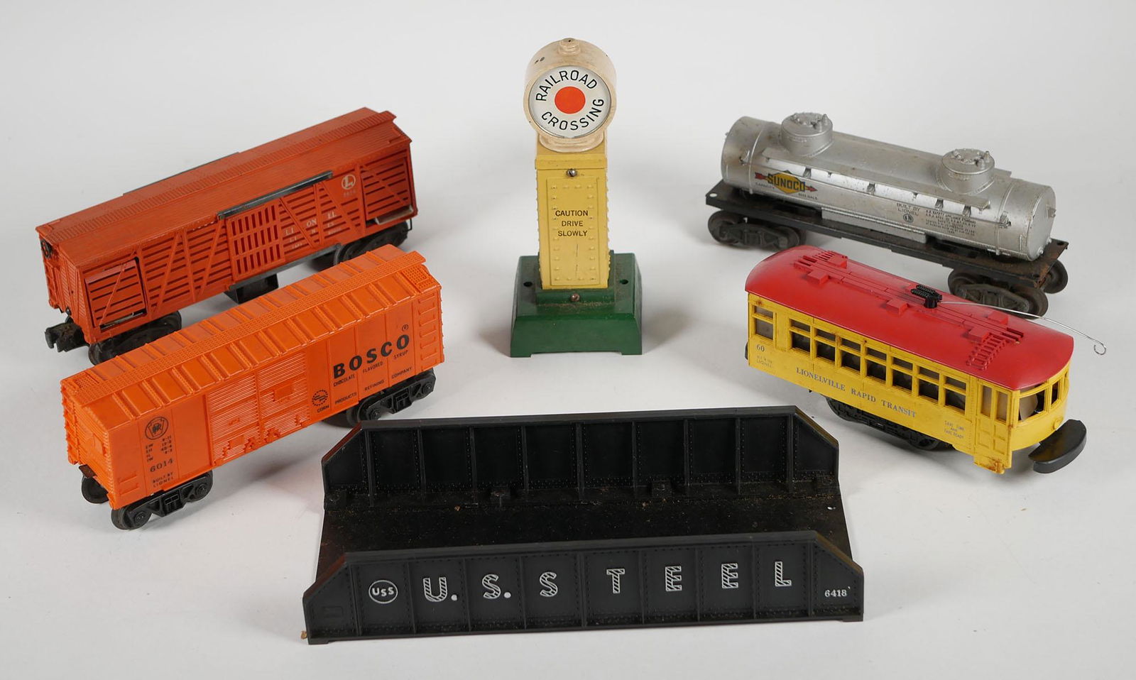 Lionel 027 Gauge Train Cars Signal Bridge (1 of 5)