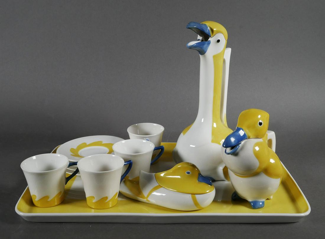 Antique LIMOGES SANDOZ Porcelain Bird Tea Set: French 1920s Art Deco style Limoges Tea set in the shape of stylized birds by Edouard-Marcel Sandoz, manufactured by Theodore Haviland, Limoges. Signed on multiple places. 12 piece set includes teapot