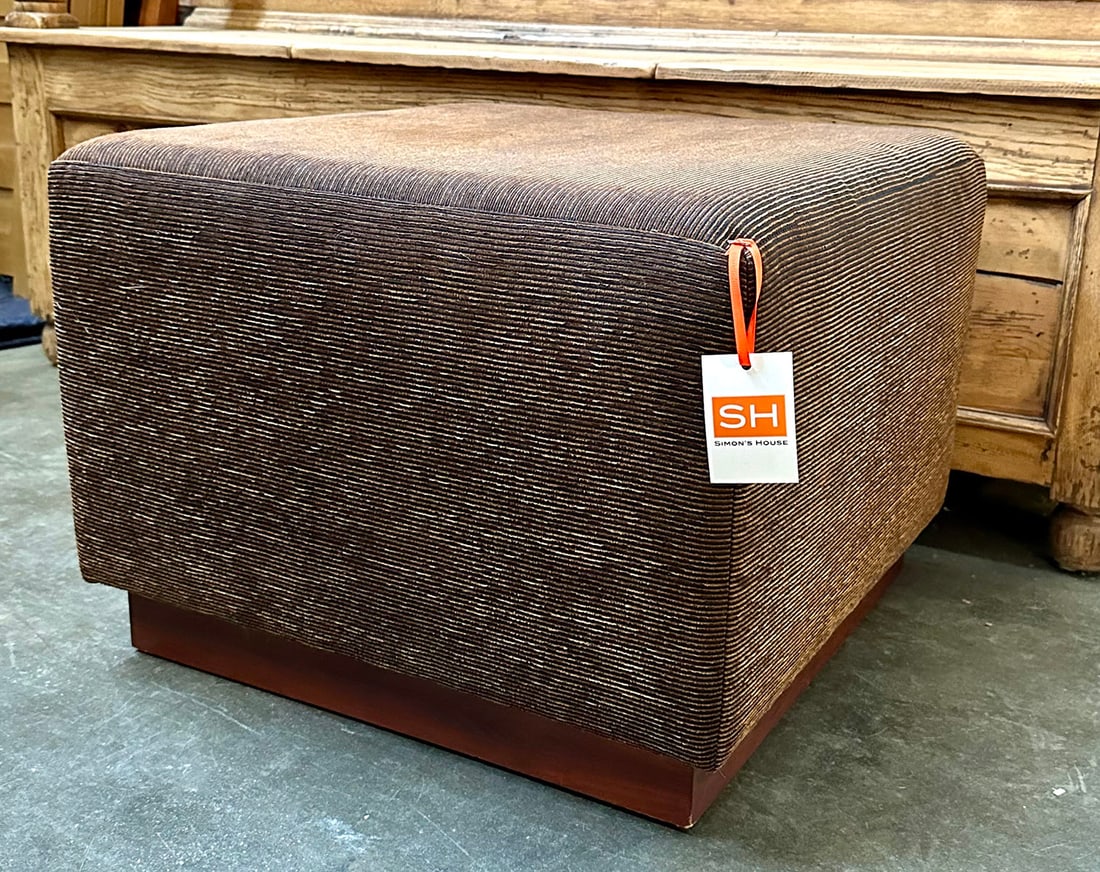 Ralph Lauren Modern Hollywood Ottoman - Striated (1 of 7)