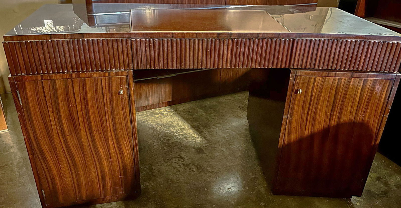 Ralph Lauren Modern Metropolis Desk (1 of 10)