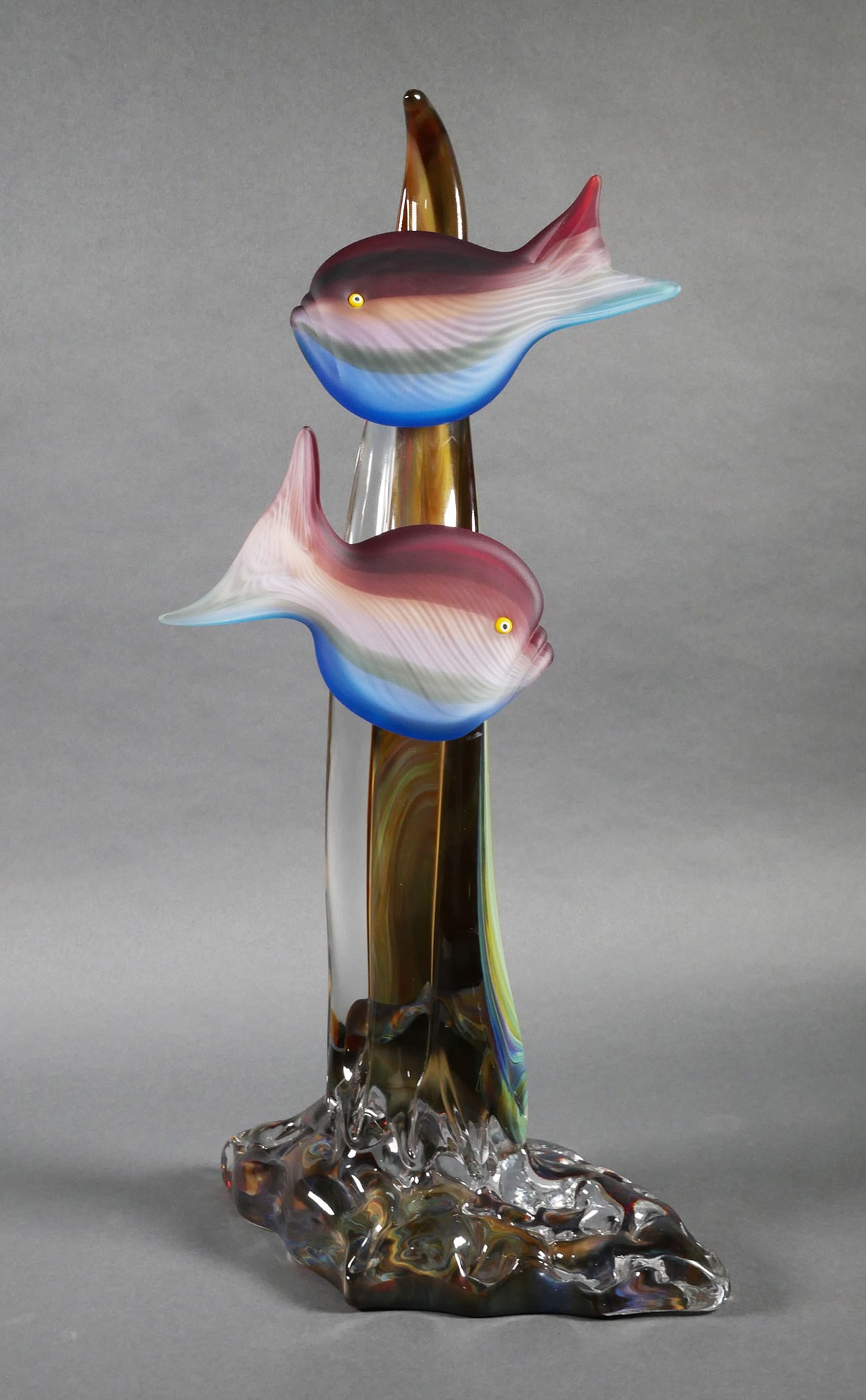 Adriano Dalla Valentina Murano Glass Fish: Large Italian art glass sculpture depicting two fish, measuring 20-1/2" high. Signed on the bottom by artist Valentina (Italian, 1945-2019). This item will need to be shipped by a packing company of y