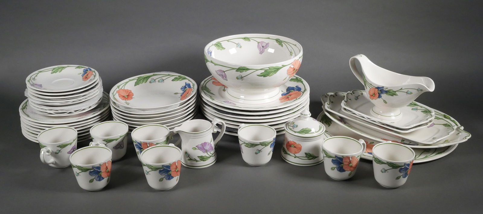 49-pc Villeroy & Boch AMAPOLA Service for 8: Poppy floral decorated service for 8 with extras. 49 pieces total. V&B's "Amapola" pattern from 1981. This item will need to be shipped by a packing company of your choice. We maintain a list of relia