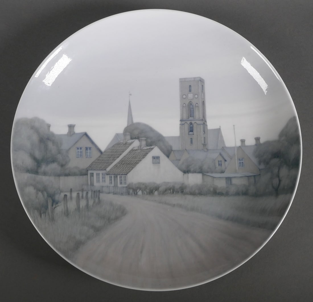 1929 Royal Copenhagen STEPHAN USSING Charger: Dated 1929 Royal Copenhagen handpainted art plate depicting a Scandinavian pastoral scene, by Stephan Peter Jakob Hjort Ussing (Danish, 1868-1958). Signed "St. Ussing" and dated on back under strong R
