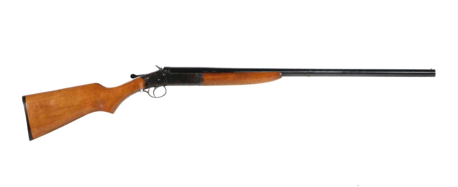 IVER JOHNSON Champion Shotgun 12 Ga: Iver Johnson "Champion 12 gauge single shot shotgun. Serial #1895X, (1920's). Barrel measures 28", 44" overall, 14" LOP. Barrel is marked "12 Gauge Full Choke Barrel". This item can be shipped in-hous