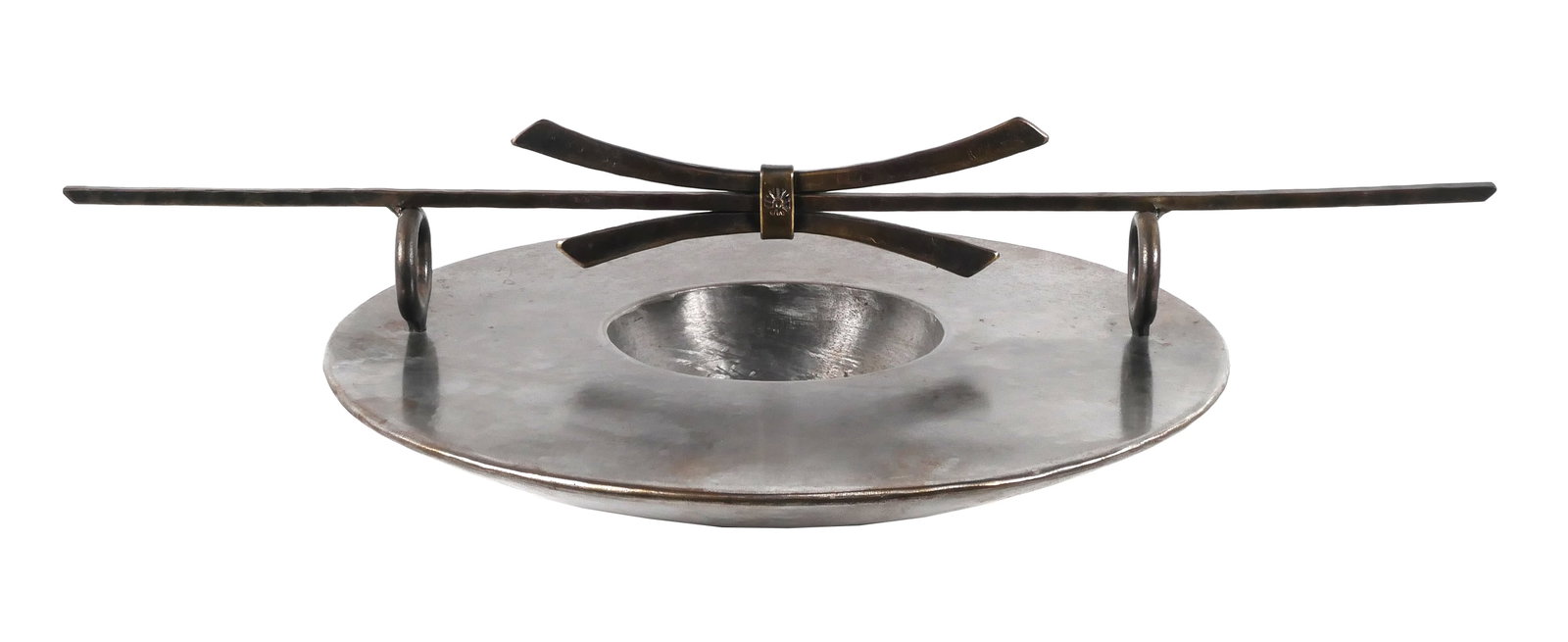 Robert Crecelius Steel Plateau Ritual Vessel: Large ritual vessel by Ozarks blacksmith and contemporary metal artist Robert Crecelius. Measures 31-1/2" wide (round section is 20" diameter) and about 8-1/2" high. This item will need to be shipped 