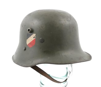 WWI: M18 Stahlhelm with WW2 Decals