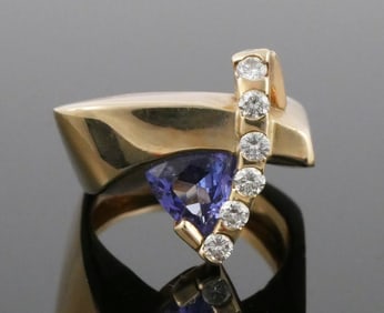 14K Gold Tanzanite Diamond Ring