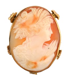 Vintage 10K Gold Shell Cameo Brooch