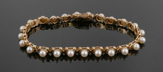 14K Gold Pearl Bracelet