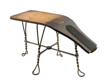 Vintage Selz Shoes Advertising Fitting Stool