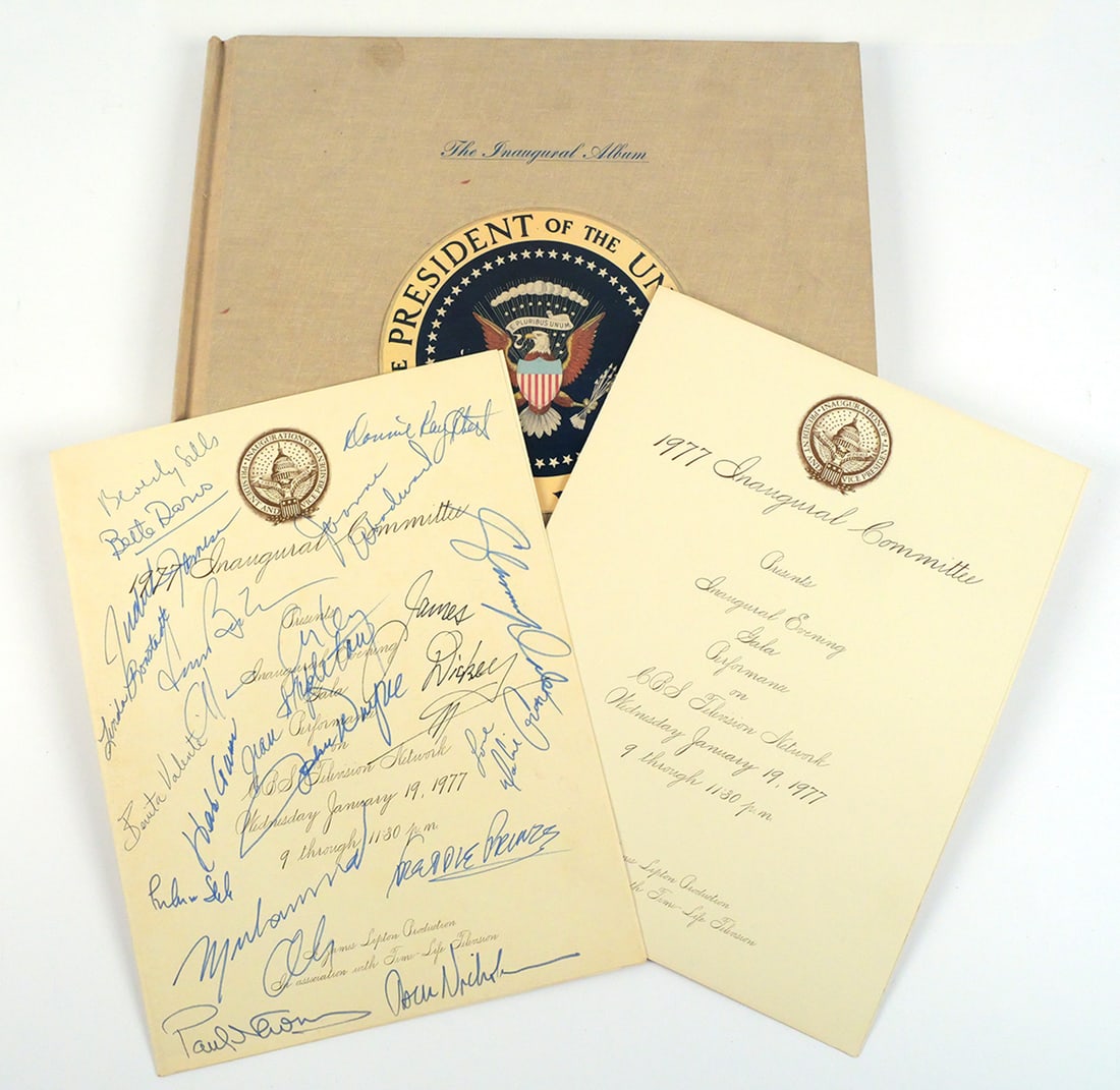 JOHN WAYNE Hank Aaron et al Signed Program: Outstanding collection of superstar Hollywood, music and sports signatures on the Inaugural Concert program for Jimmy Carter, 1977. Signatures include John Wayne, Muhammad Ali, Hank Aaron, Jack Nichol