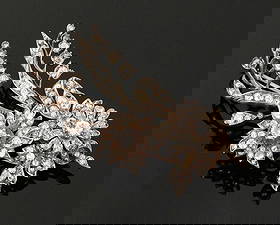 Victorian 9k Gold & 6.5ctw Diamonds Brooch: Showstopping antique handmade brooch, late Victorian to early Edwardian period, tested 9 carat gold with silver wash (this was not an uncommon metal combination for diamond jewelry in 19C Europe). App