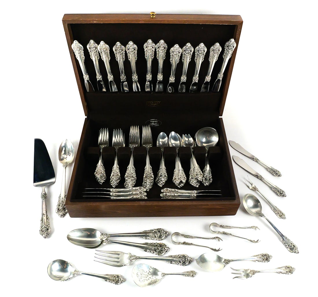 Wallace Grand Baroque, 82pc Sterling Silver: 82-piece sterling silver flatware set by Wallace in the Grand Baroque pattern. No monograms. Includes 12 each of knives, forks, salad/dessert forks, and teaspoons. Also includes ice cream forks (8), b