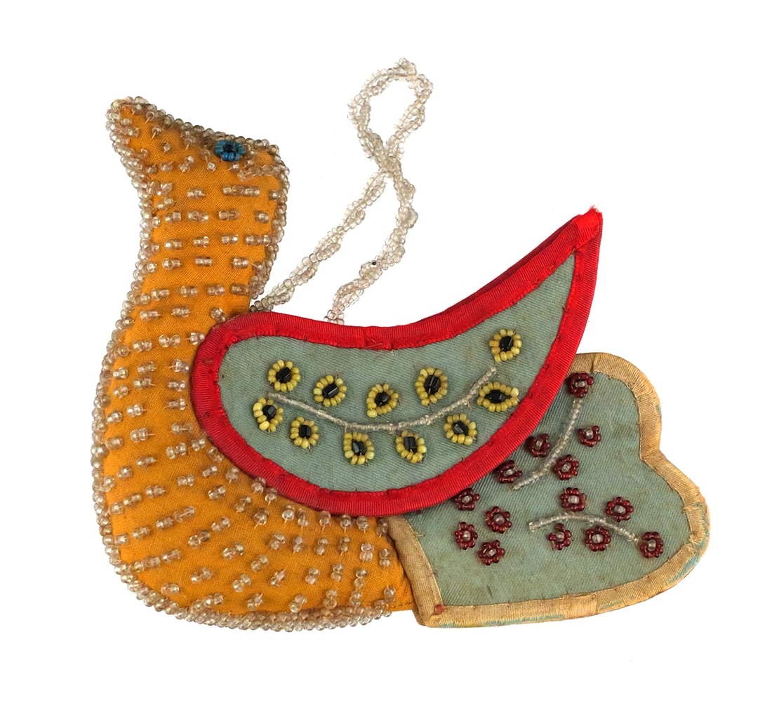 Vintage Iroquois Beadwork Pincushion: Native American Haudenosaunee Iroquois figural pincushion whimsy in the form of a bird with glass bead embellishments. Approx. 5-1/2" x 5-3/4". This item can be shipped in-house. Multiple lot combined