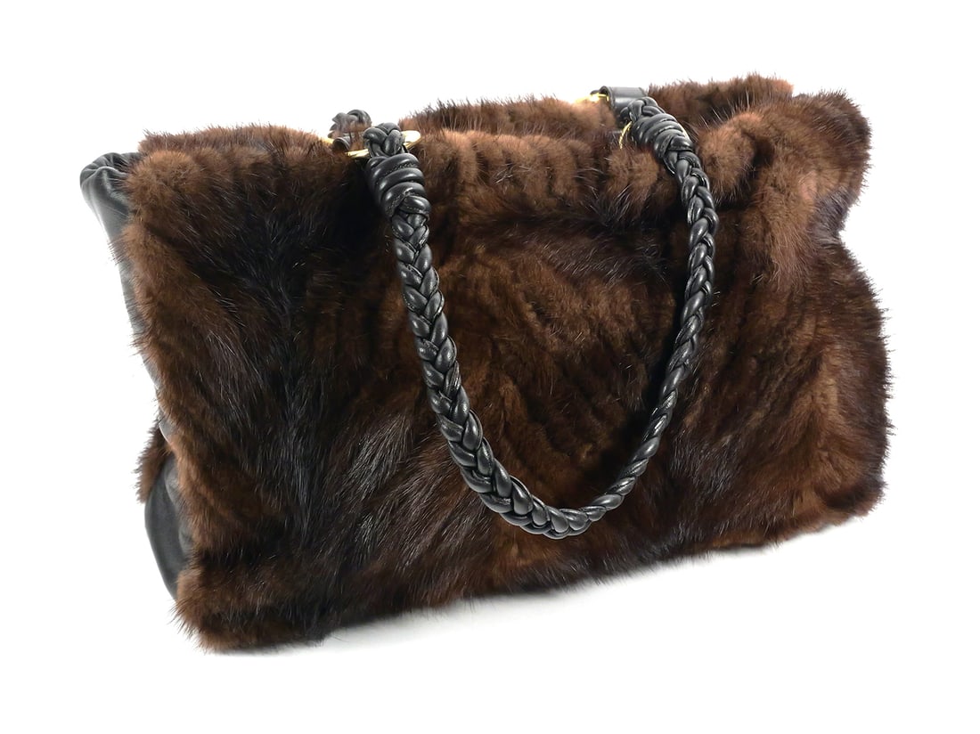 Paolo Masi Italian Mink Leather Designer Handbag: Paolo Masi Italian Mink and Leather Designer Handbag Purse. Comes with dust bag. Measures approx 14-1/2" wide x 4-1/2" deep x 9" tall. Straps are approx 11" from top of handbag. This item can be