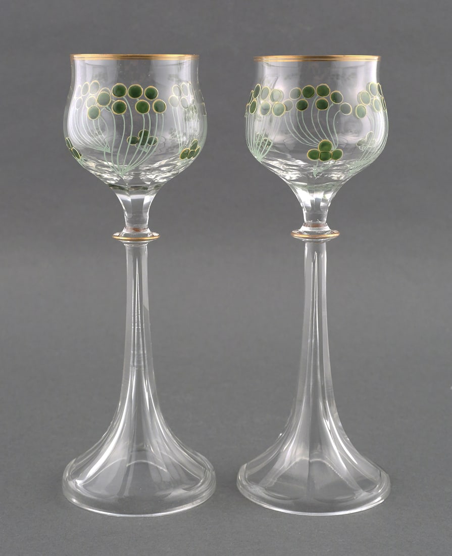 Fritz Heckert Pair of Wine Goblets Green Flowers (1 of 2)
