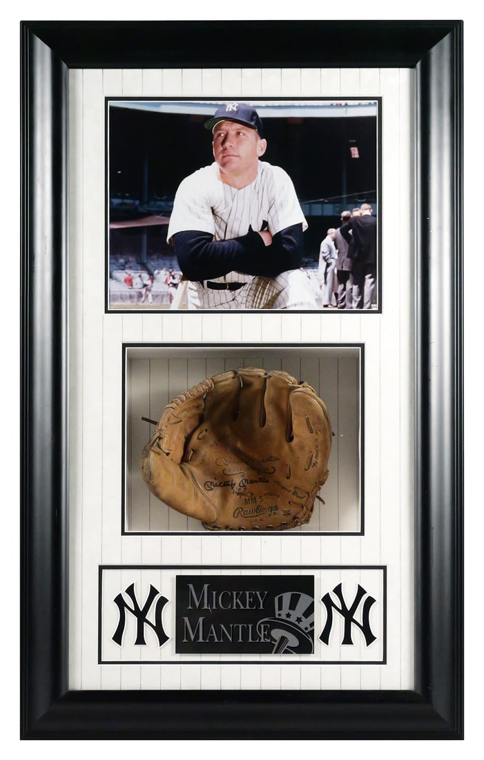 Signed MICKEY MANTLE Baseball Glove with COA (1 of 4)
