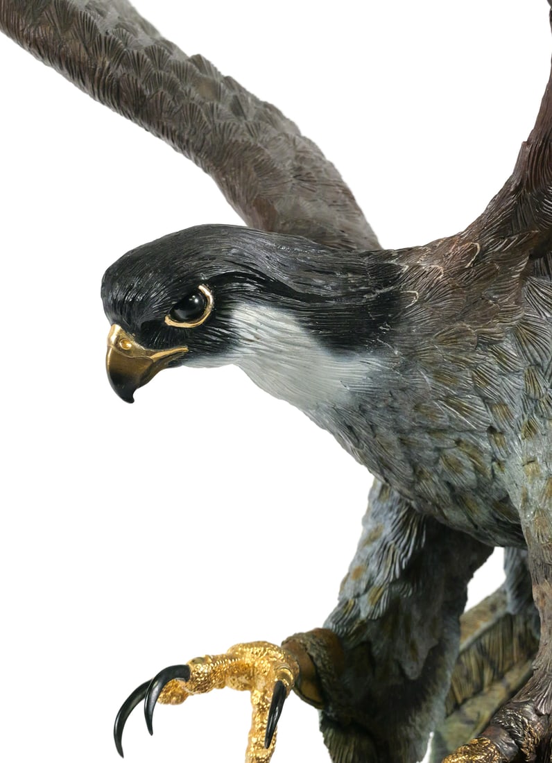 CHESTER FIELDS, Falcon Bronze Statue - 3
