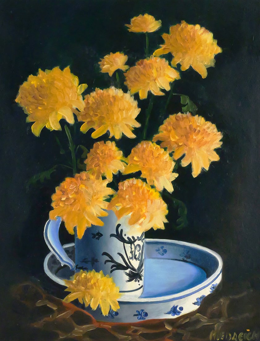 HIEDREICH Still Life Painting: Oil on artist board of a flower bouquet with yellow flowers against a dark background, signed lower left Hiedreich (?). Image measures 22-1/2" x 17-1/2" frame measures 31" x 25-1/2". This item will